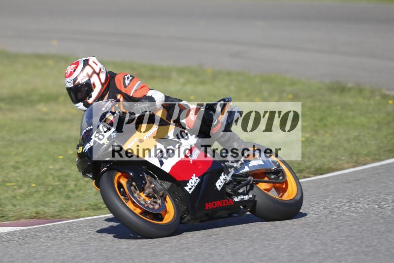 /45 15.09.2026  Trackday Domi Aegerter Trackday ADR/Gruppe gelb/84